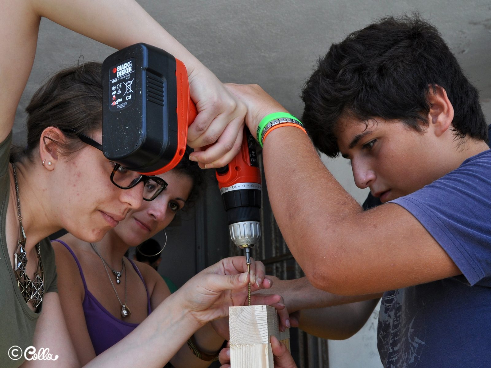 Cantiere Innesti — scena del workshop al tramonto