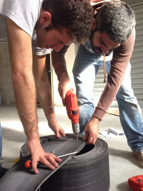 Montaggio Le Fil Noir — tensionamento fascia polimerica