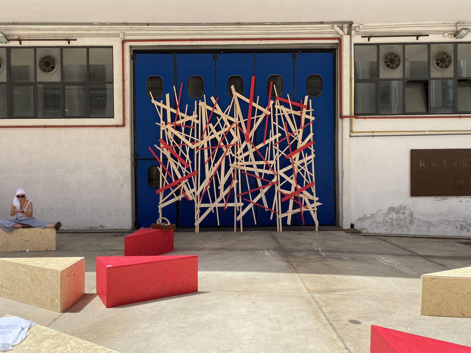 R-EST-ART Vigliena! — scenografia Officine San Carlo Napoli 2022