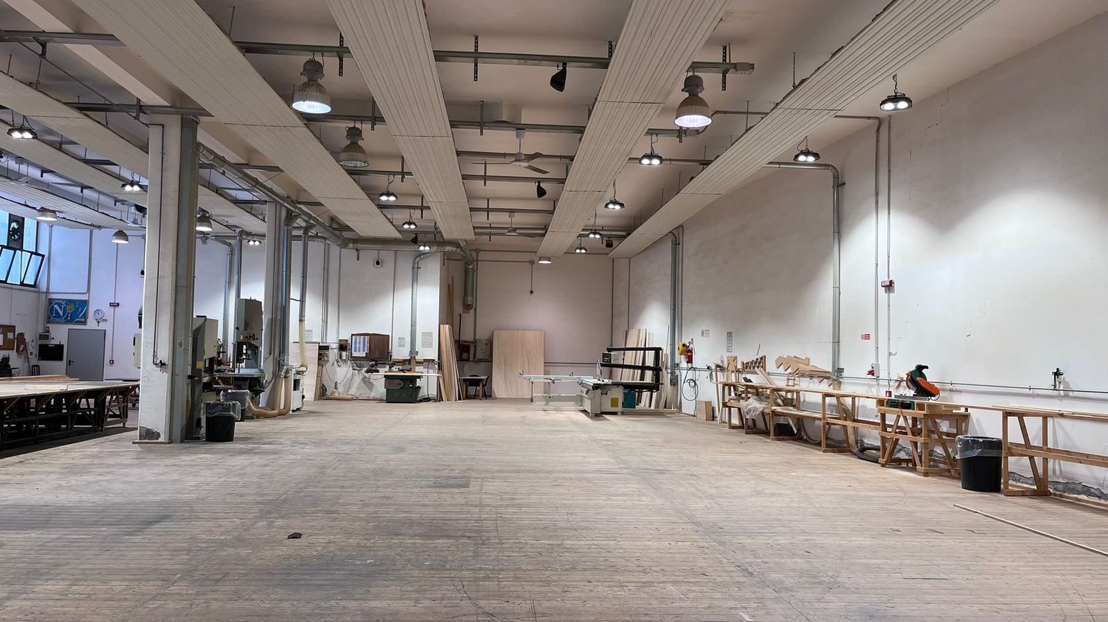 Cantiere R-EST-ART — officine di falegnameria Teatro San Carlo