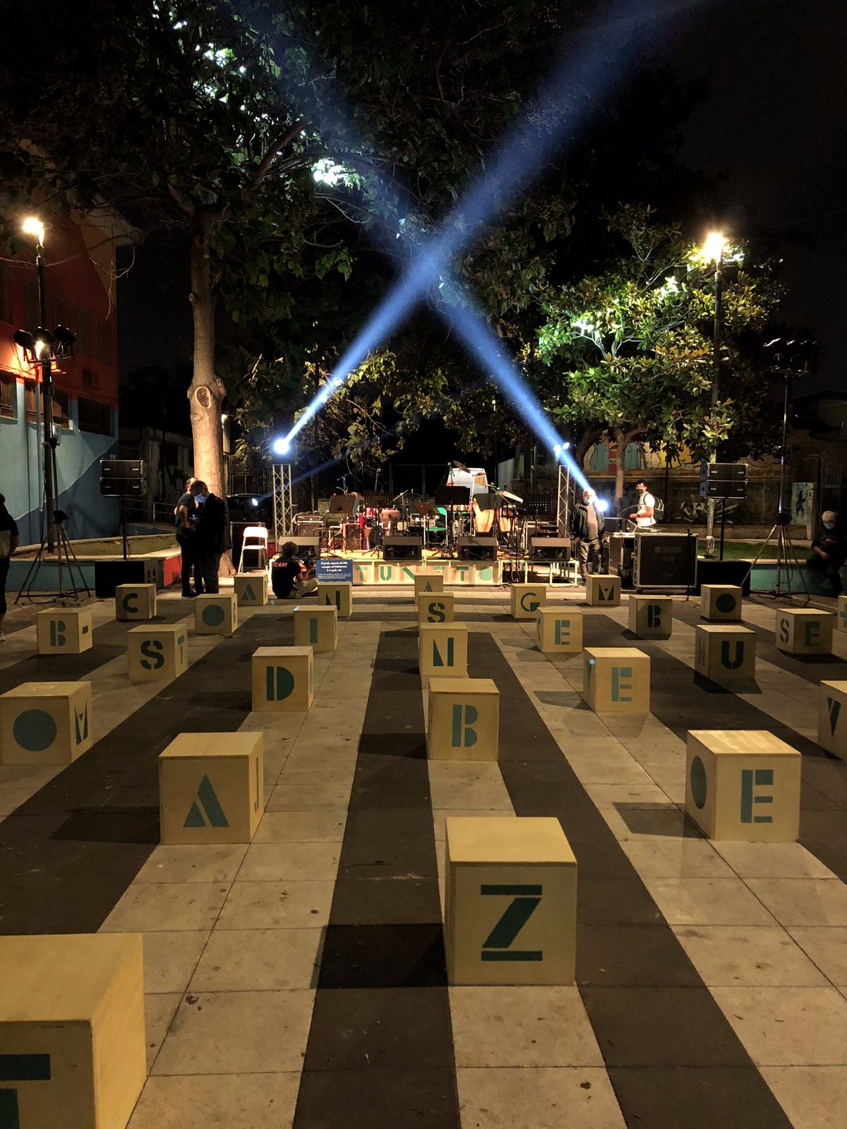 TU-TTO — riqualificazione della piazzetta